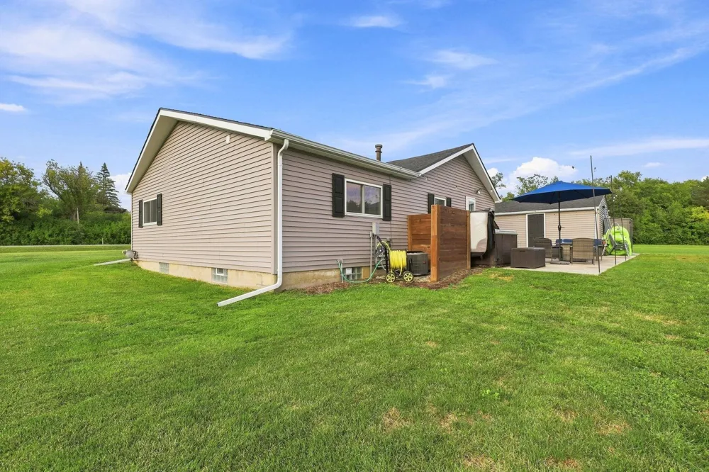 5146 E Bristol Road Burton City, MI 48519
