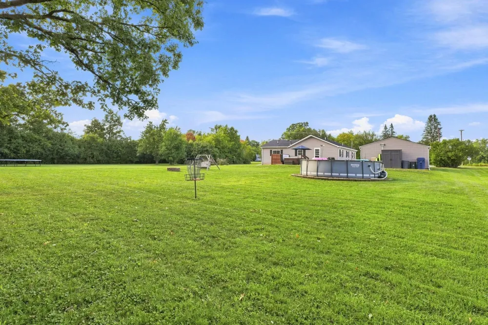 5146 E Bristol Road Burton City, MI 48519