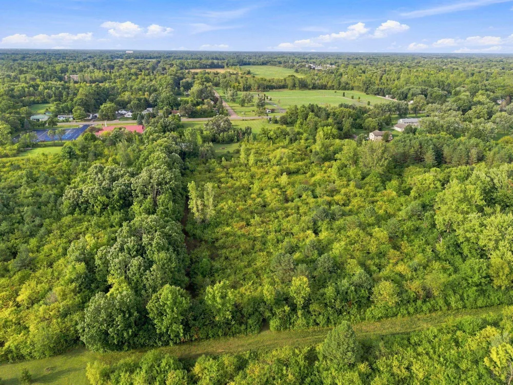 5146 E Bristol Road Burton City, MI 48519