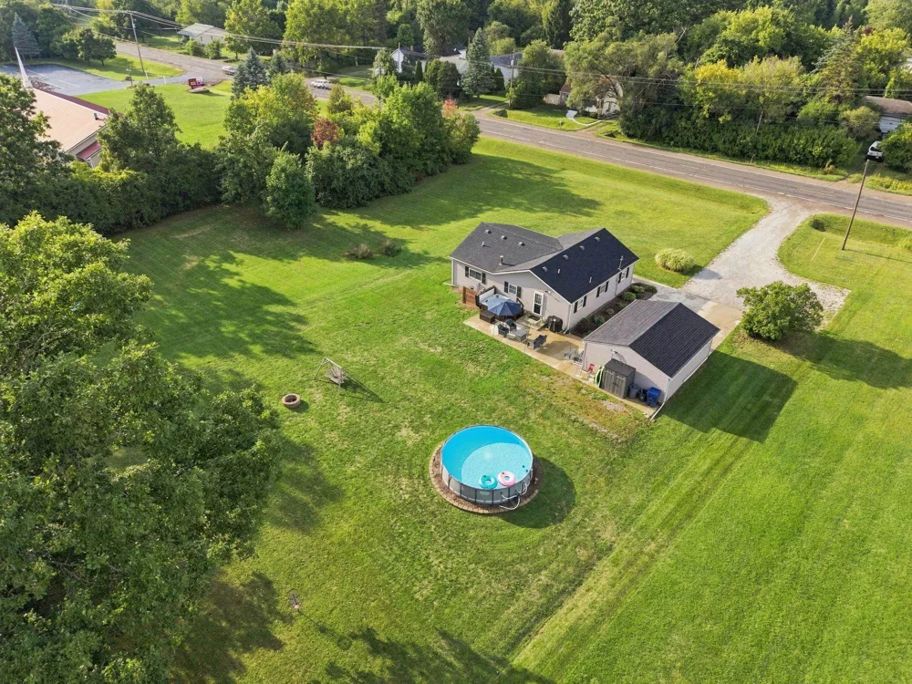 5146 E Bristol Road Burton City, MI 48519