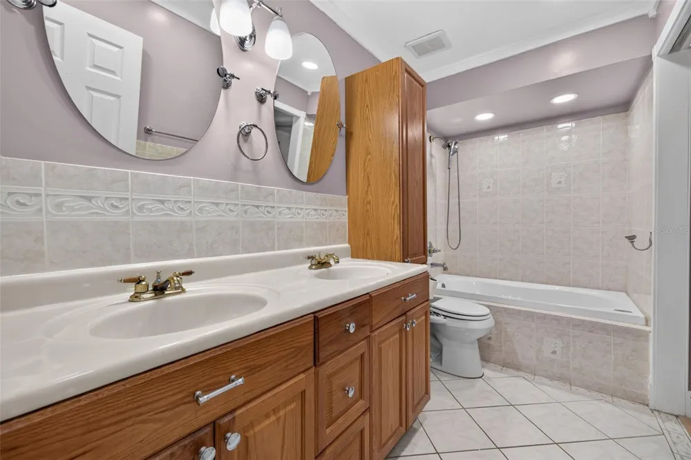 7360 ULMERTON ROAD #18D Largo, FL 33771