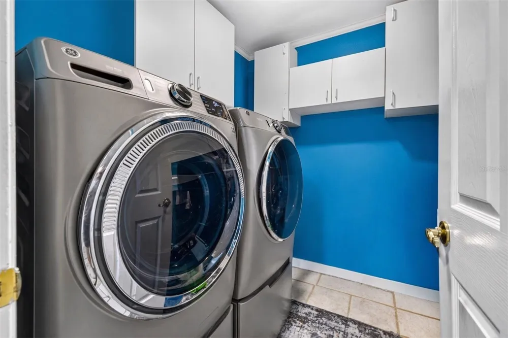 7360 ULMERTON ROAD #18D Largo, FL 33771
