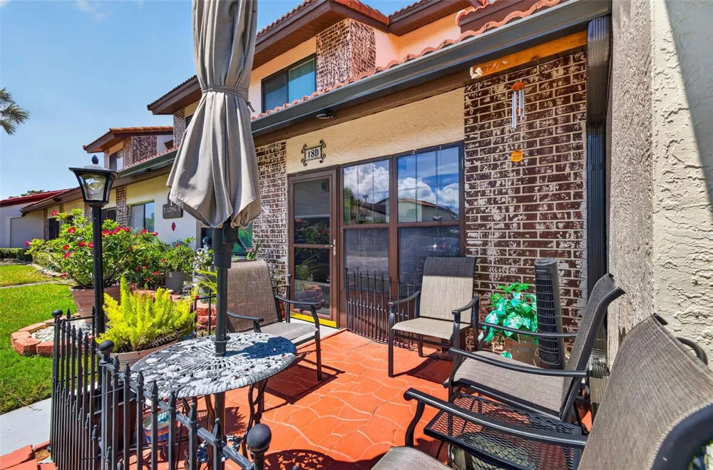 7360 ULMERTON ROAD #18D Largo, FL 33771