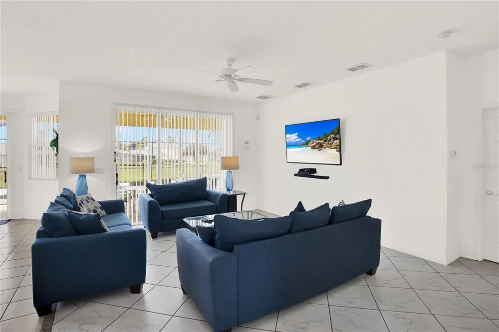 123 MINNIEHAHA CIRCLE Haines City, FL 33844