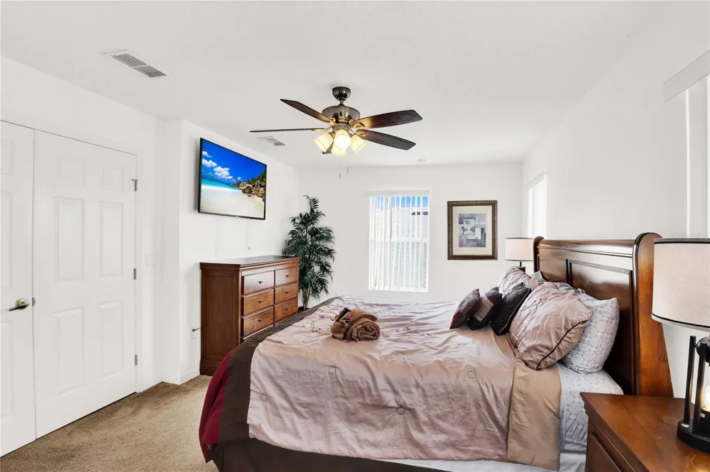123 MINNIEHAHA CIRCLE Haines City, FL 33844