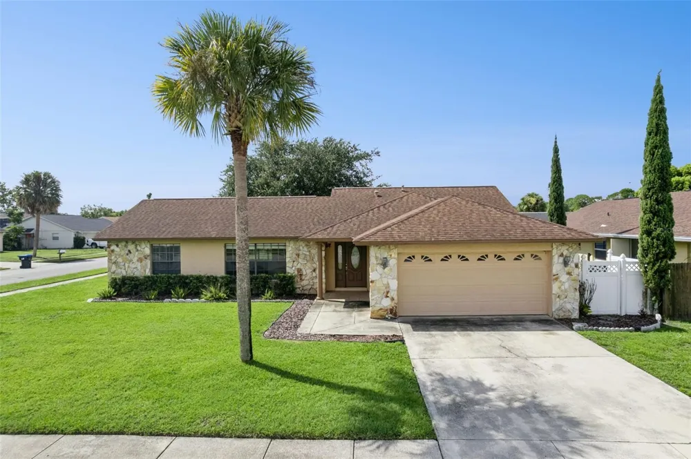 2402 WOODWAY DRIVE Orlando, FL 32837