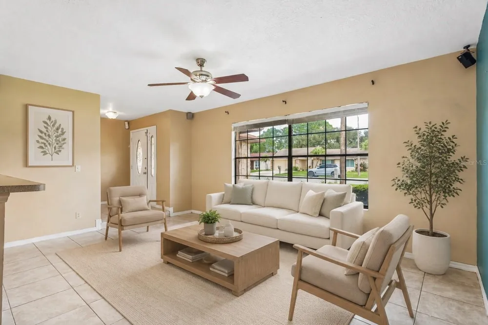 2402 WOODWAY DRIVE Orlando, FL 32837