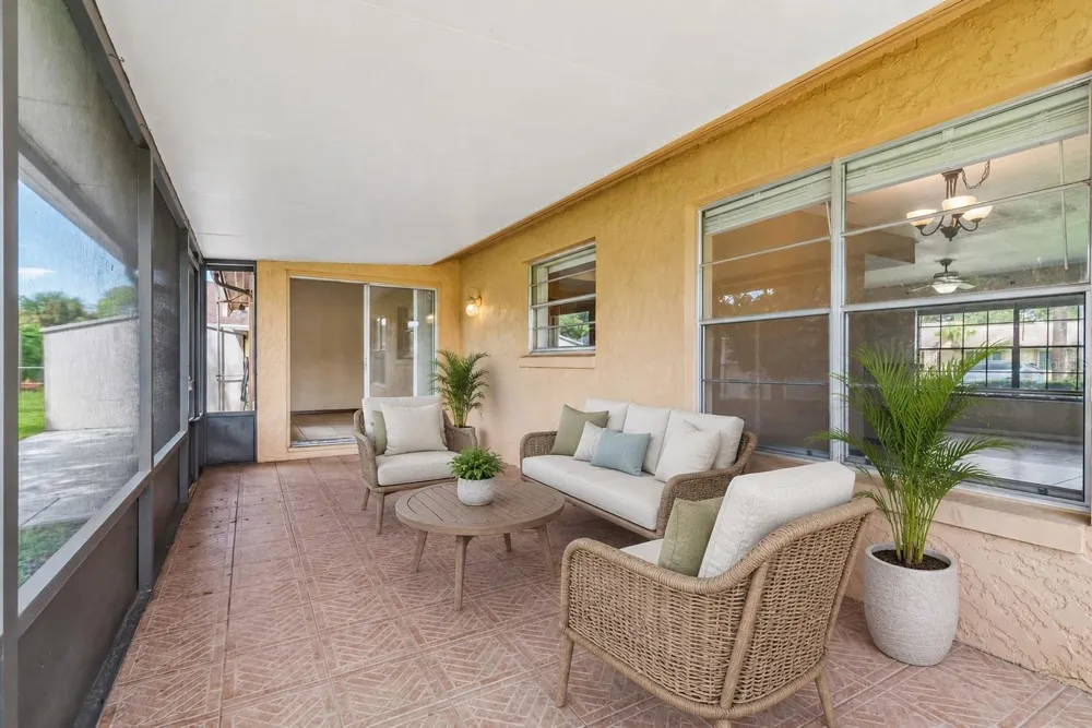 2402 WOODWAY DRIVE Orlando, FL 32837