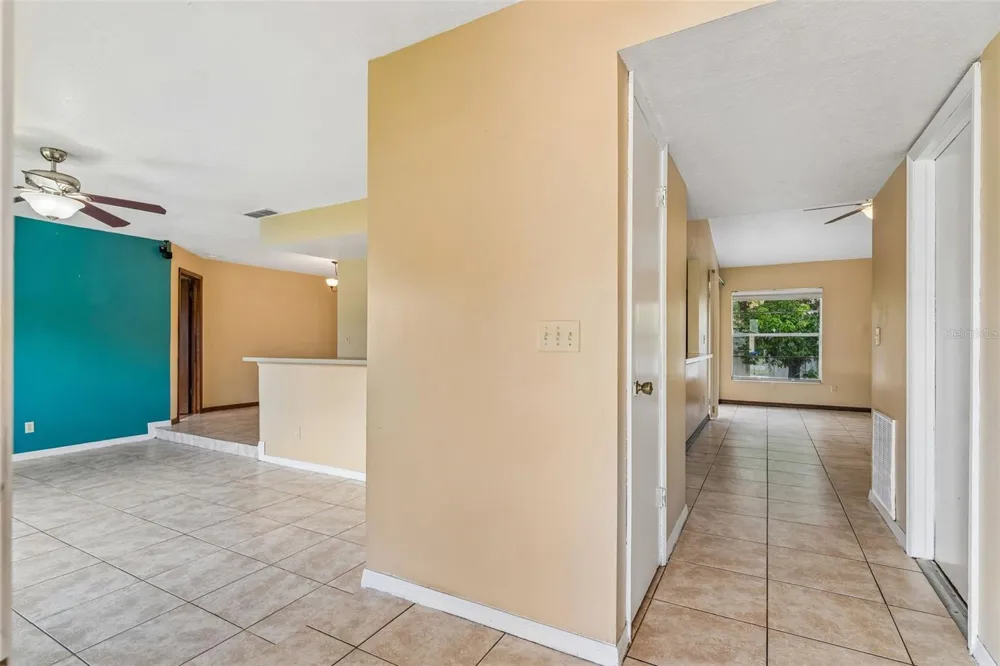 2402 WOODWAY DRIVE Orlando, FL 32837