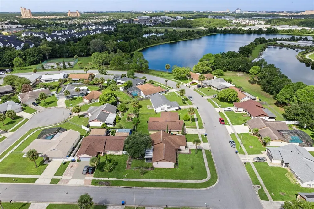 2402 WOODWAY DRIVE Orlando, FL 32837