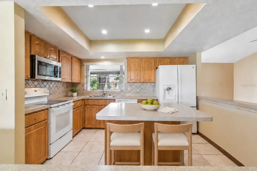 2402 WOODWAY DRIVE Orlando, FL 32837
