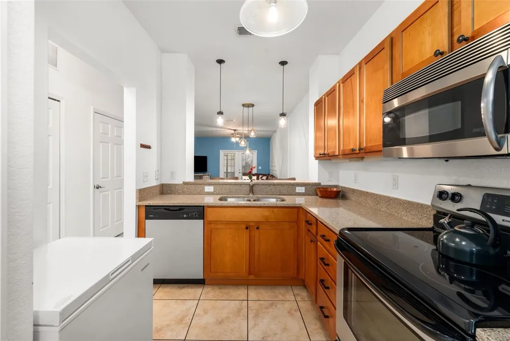 2508 SW 35TH PLACE #Q98 Gainesville, FL 32608