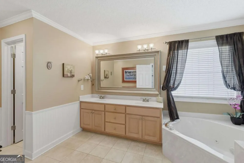 3056 Clear Cove WAY Gainesville, GA 30506