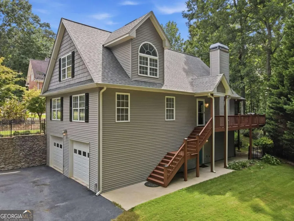 3056 Clear Cove WAY Gainesville, GA 30506