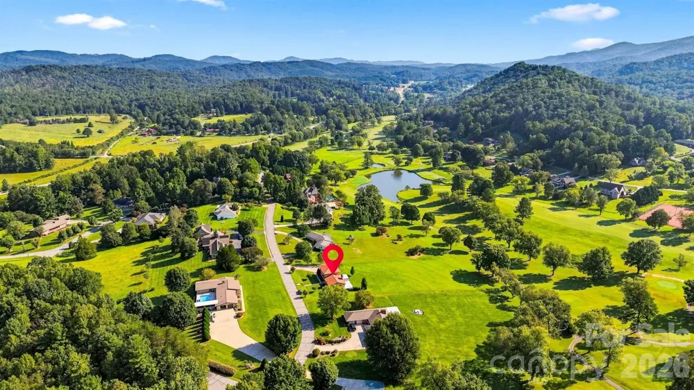 2796 Lakeview Drive Lenoir, NC 28645