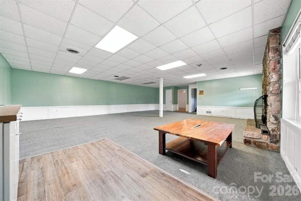 2796 Lakeview Drive Lenoir, NC 28645