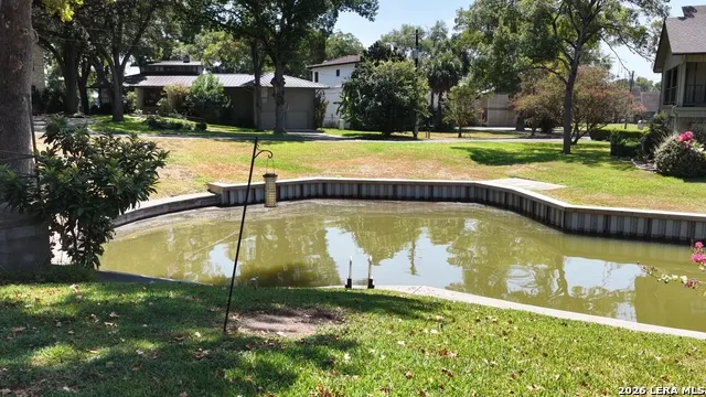 127 Fair Winds McQueeney, TX 78123