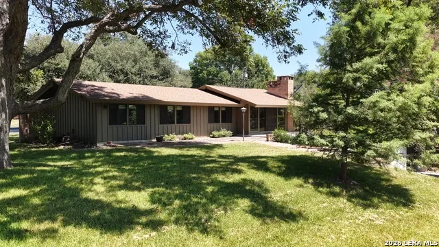 127 Fair Winds McQueeney, TX 78123