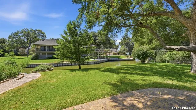 127 Fair Winds McQueeney, TX 78123