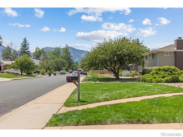 5285 Illini Way Boulder, CO 80303