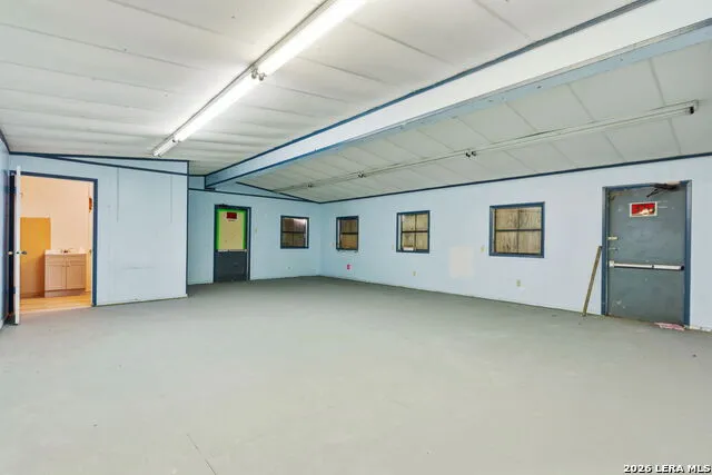 673 School Poteet, TX 78065