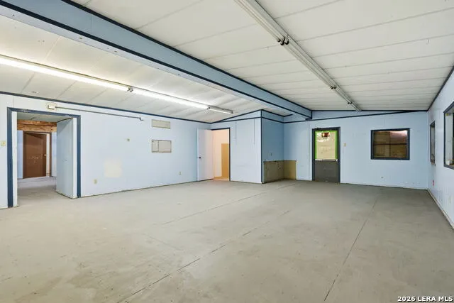 673 School Poteet, TX 78065