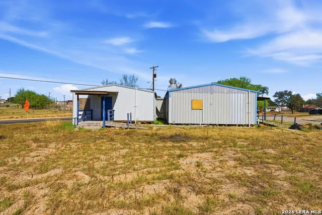 673 School Poteet, TX 78065