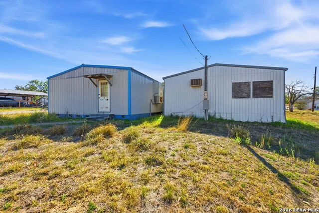 673 School Poteet, TX 78065