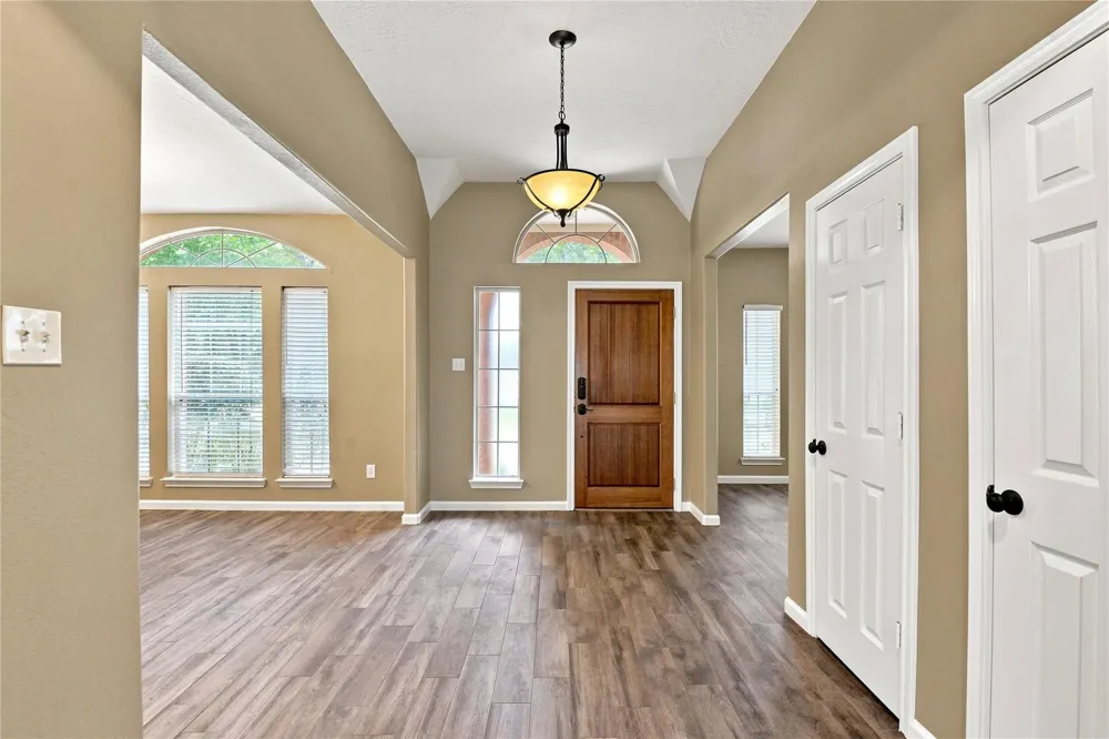 5419 Teakwood Lane Magnolia, TX 77354