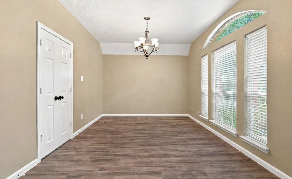 5419 Teakwood Lane Magnolia, TX 77354