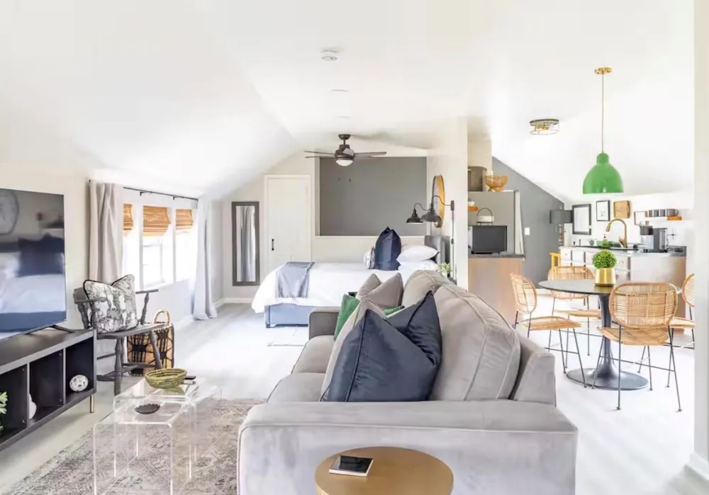 449 E Colorado St La Grange, TX 78945