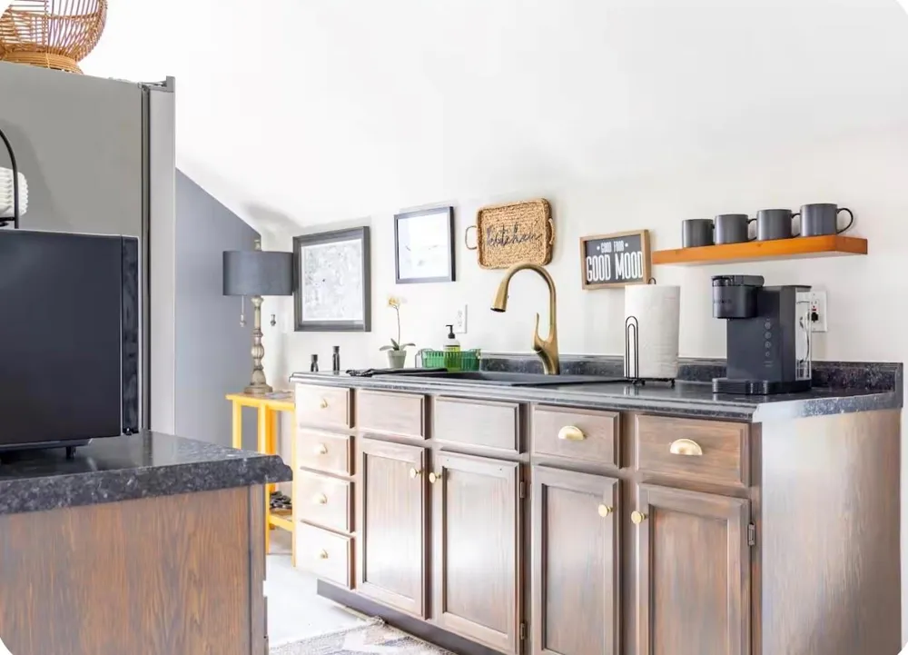 449 E Colorado St La Grange, TX 78945