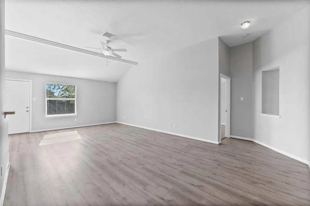 12546 Ridgecrest Drive Willis, TX 77318