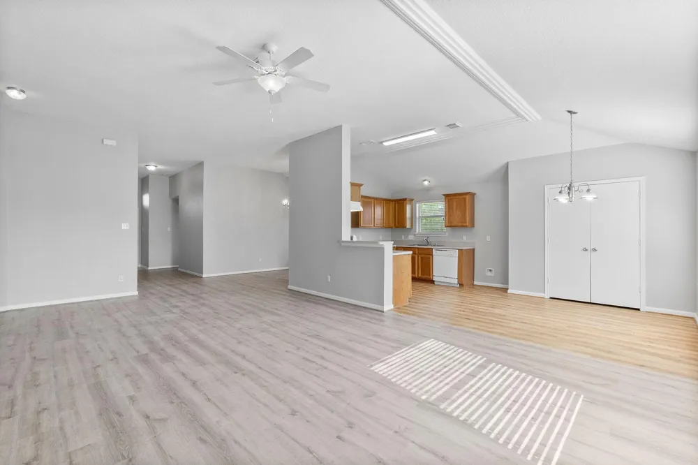 12546 Ridgecrest Drive Willis, TX 77318