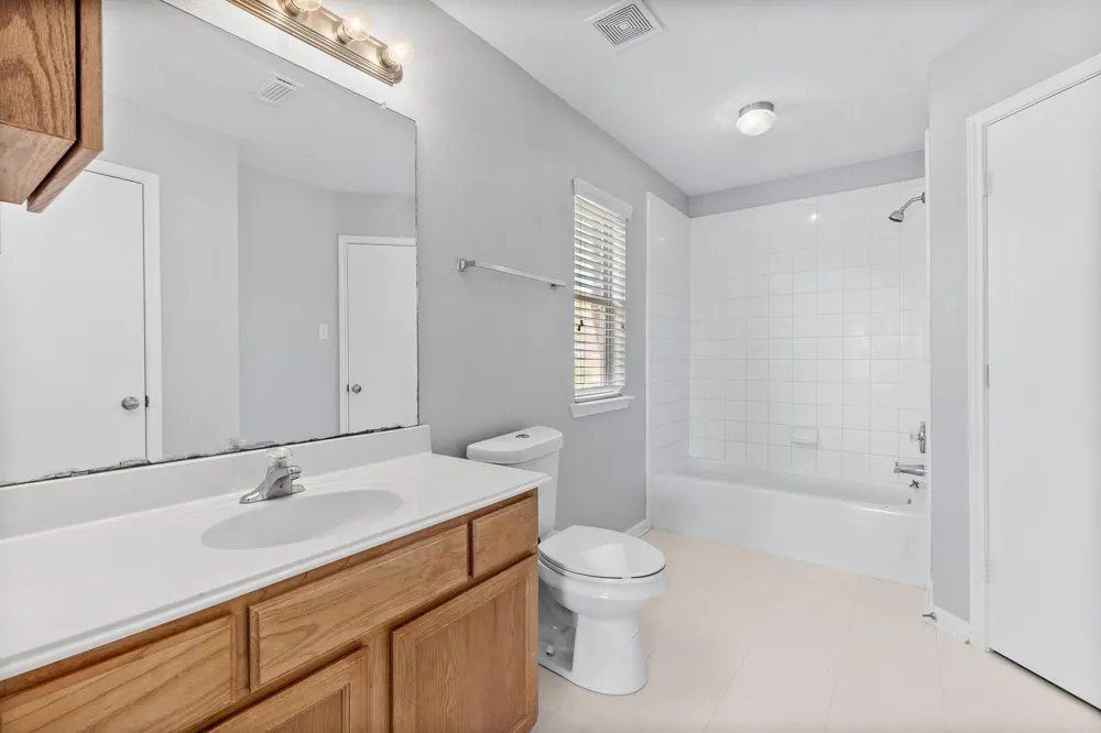 12546 Ridgecrest Drive Willis, TX 77318