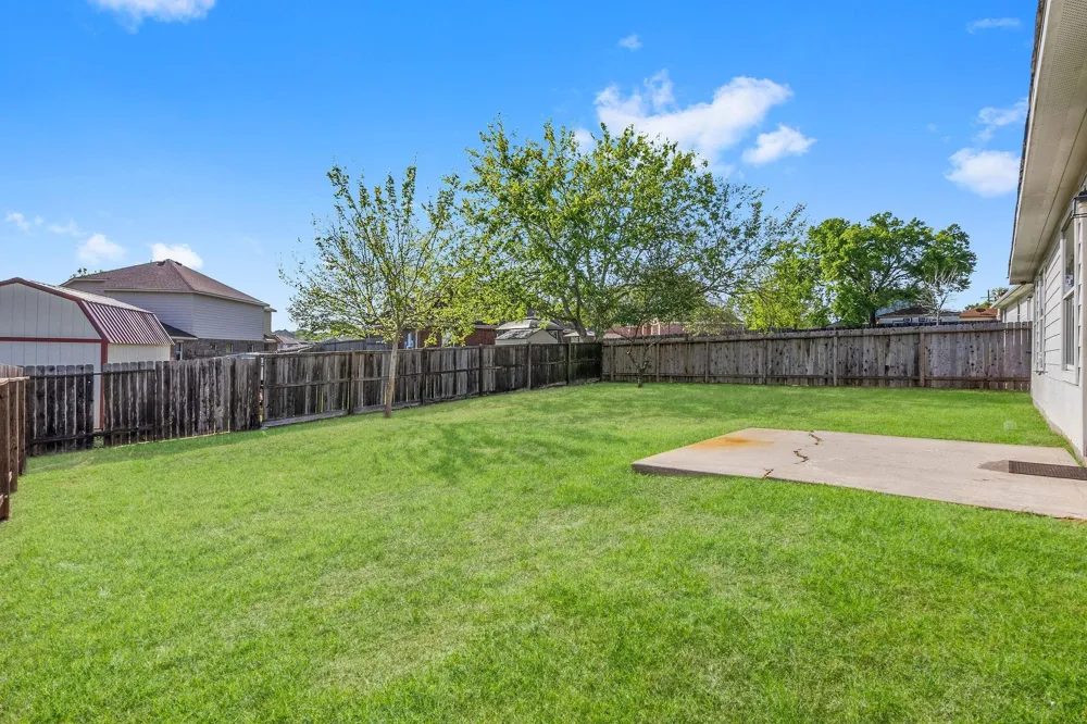12546 Ridgecrest Drive Willis, TX 77318