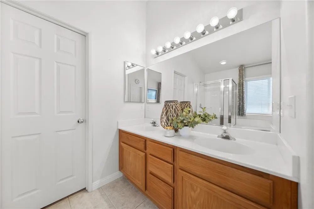 8935 Ironstone Court Hesperia, CA 92344
