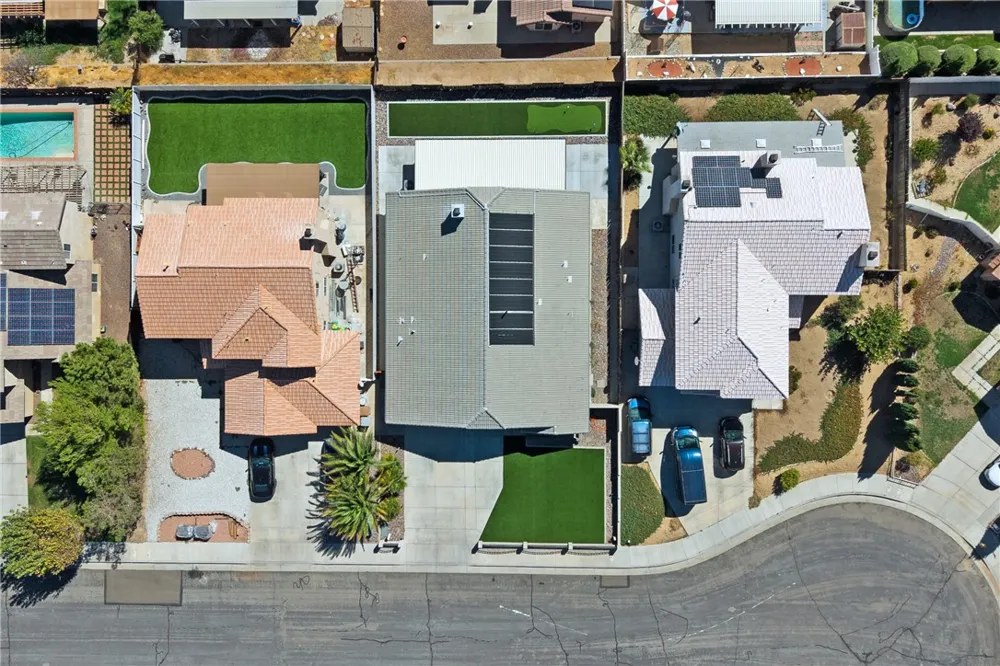 8935 Ironstone Court Hesperia, CA 92344