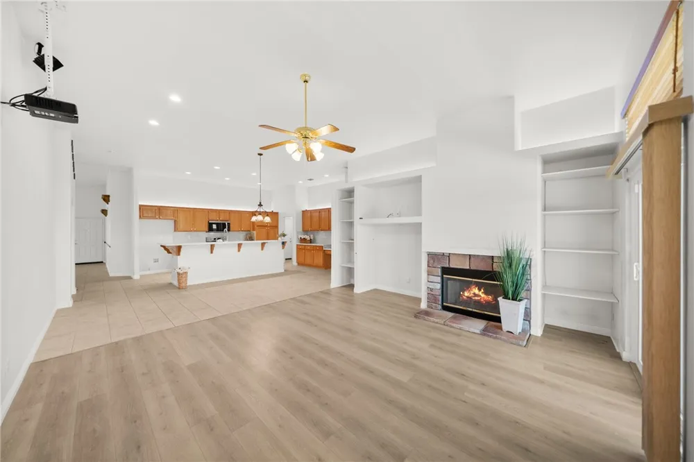 8935 Ironstone Court Hesperia, CA 92344