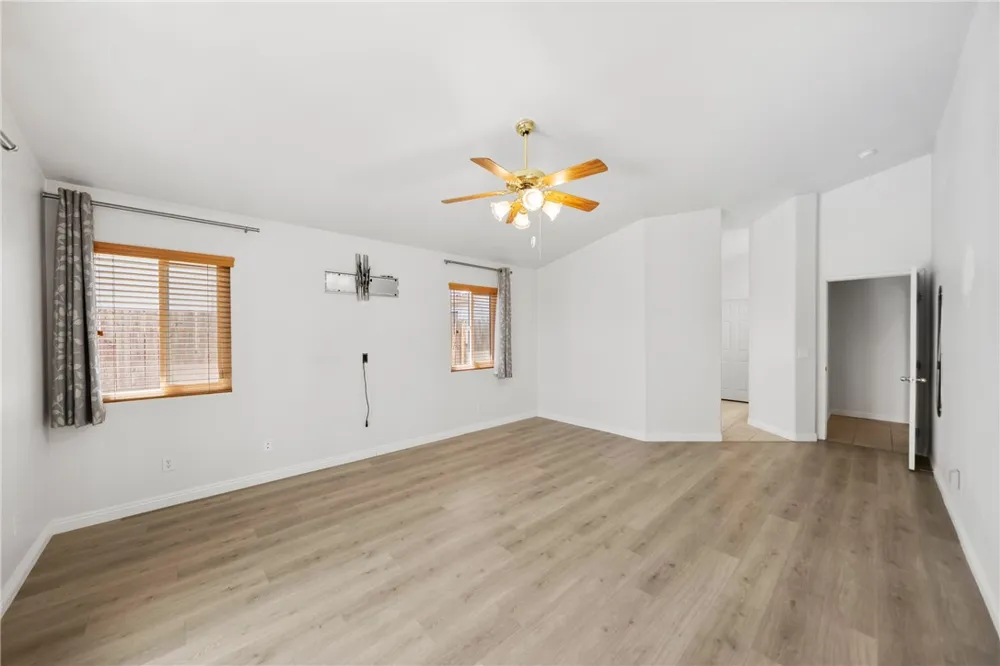 8935 Ironstone Court Hesperia, CA 92344