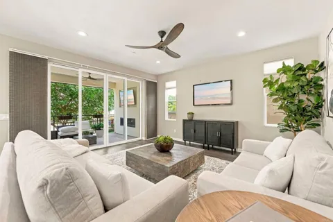 15110 Lincoln Loop