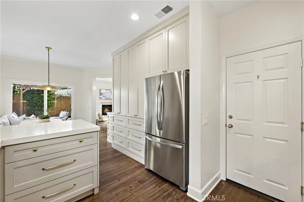 24 Fieldhouse Ladera Ranch, CA 92694