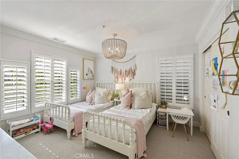 24 Fieldhouse Ladera Ranch, CA 92694