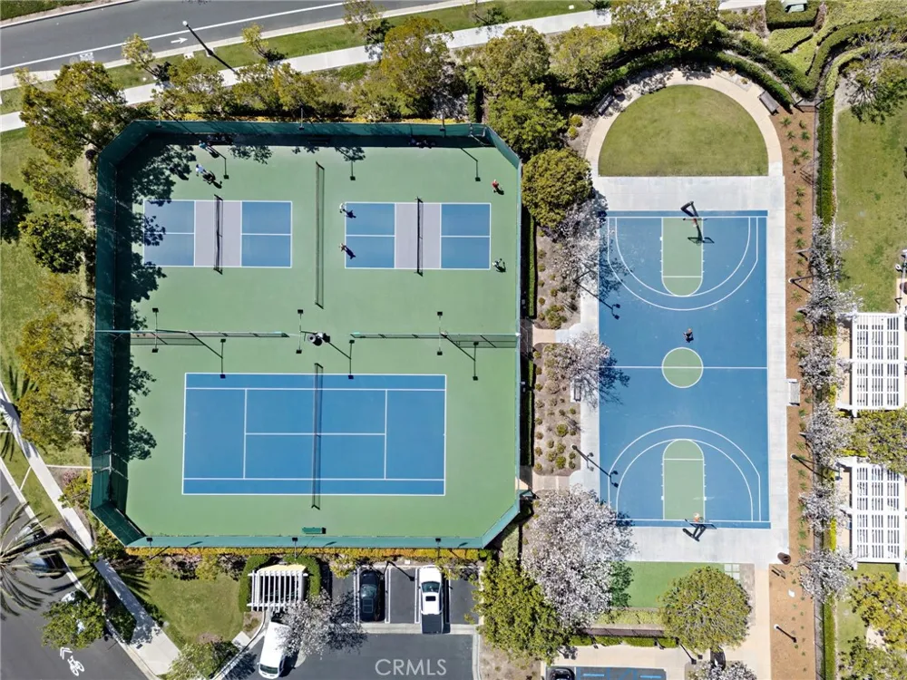 24 Fieldhouse Ladera Ranch, CA 92694