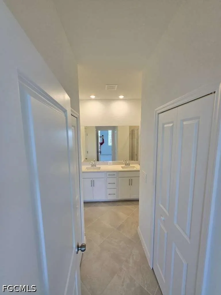 White Pearl Road Punta Gorda, FL 33982