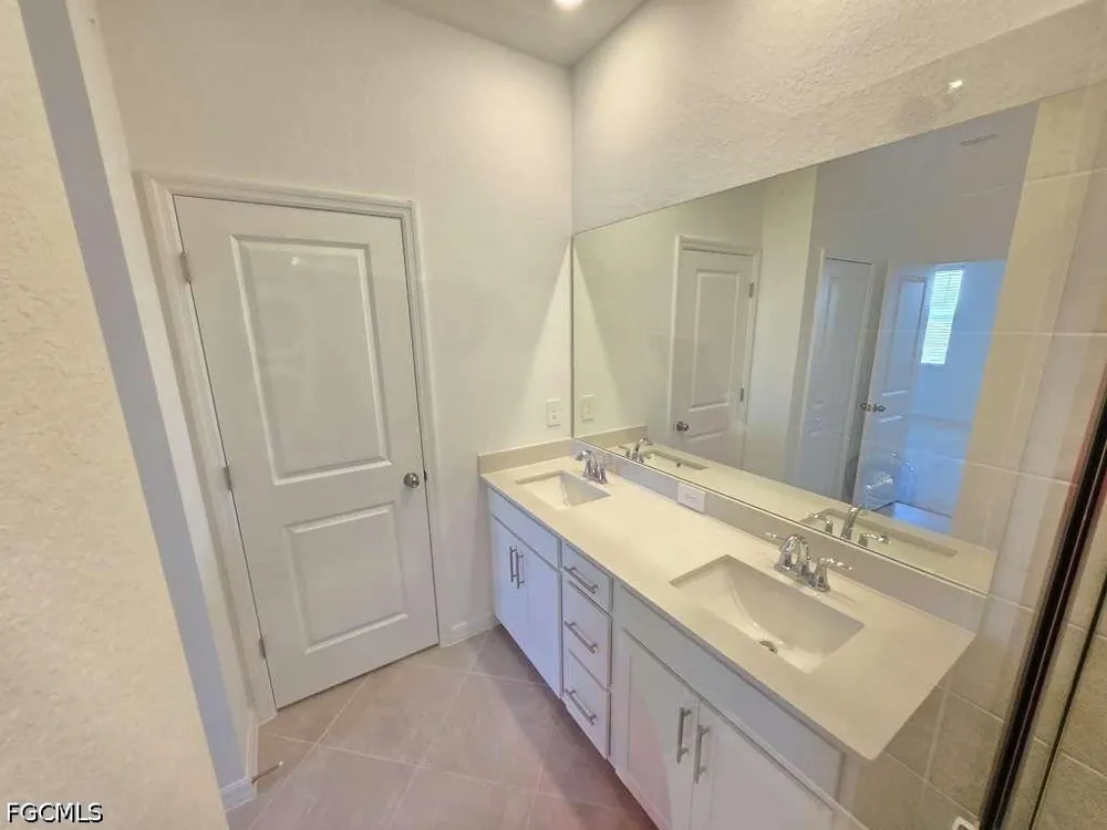 White Pearl Road Punta Gorda, FL 33982