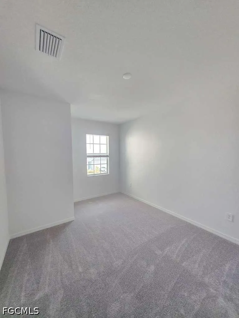 White Pearl Road Punta Gorda, FL 33982