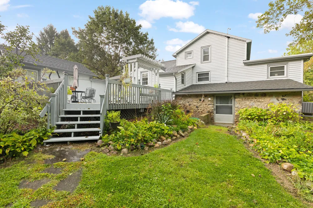 3420 Hillsdale Road Hillsdale, MI 49242