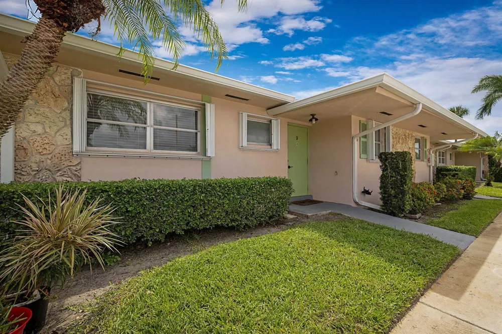 2688 Dudley Drive E #D West Palm Beach, FL 33415
