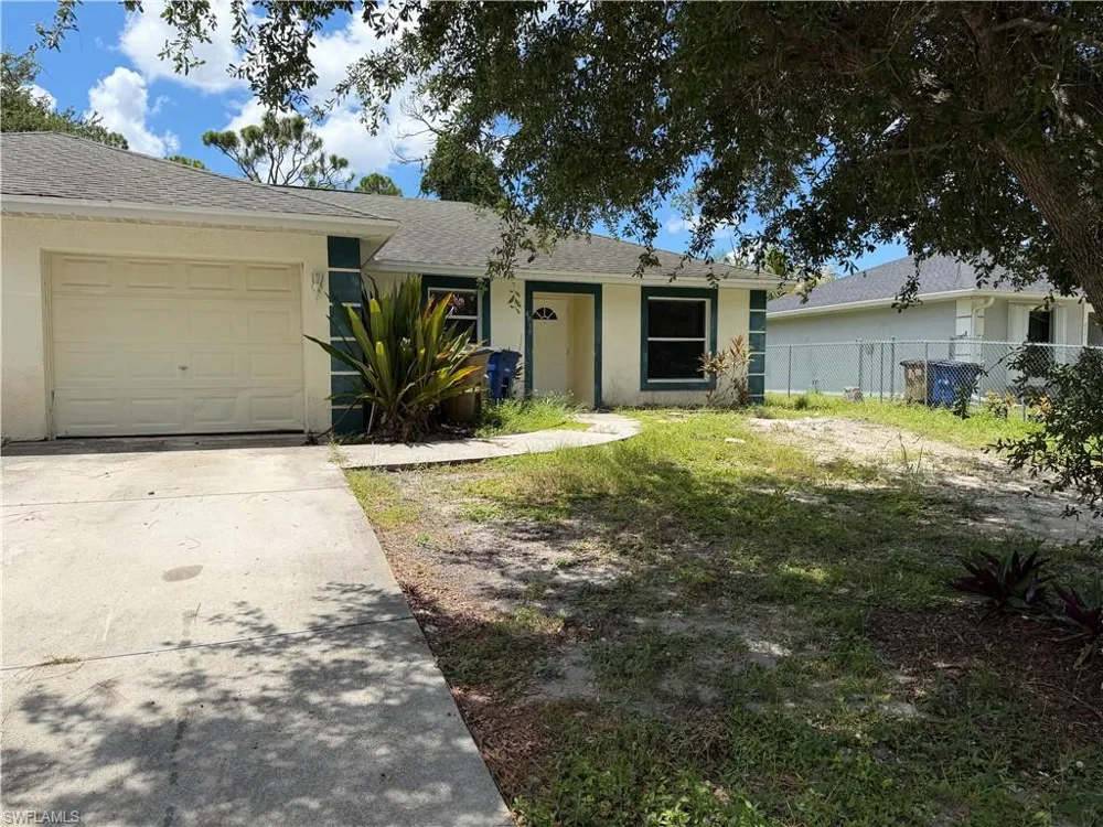 4939 Leonard Boulevard S Lehigh Acres, FL 33973